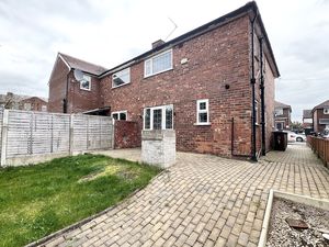 Photo 17- click for photo gallery